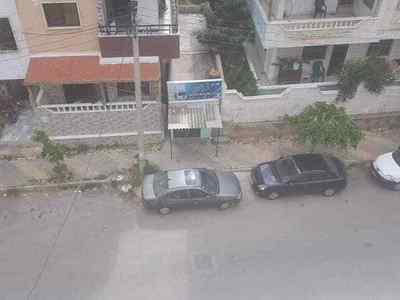 للبيع شقة علي المفتاح في الانشاءات طابق رابع