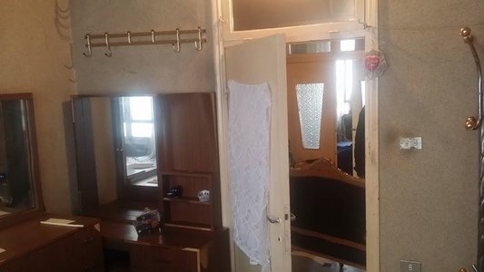 للبيع شقة سكنية ( ملحق ) مع السطح