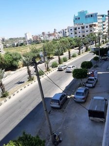 شقه للبيع على الكورنيش
