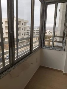 شقه اكساء ملكى بضاحيه قدسيا