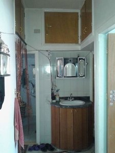 شقه مع سطح للبيع