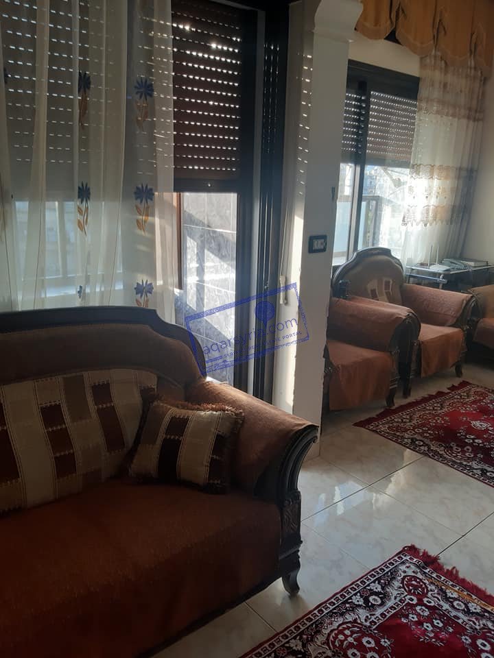 شقة ١١٠ متر للبيع، علي الشارع العام ،شارع خالد بن الوليد