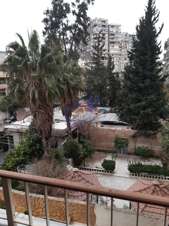 للبيع شقة بالمزة