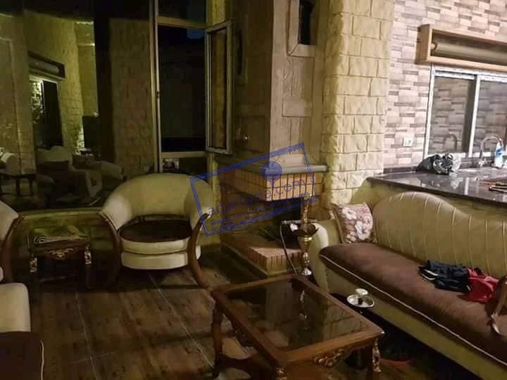 شقة للبيع مع إطلالة مميزة