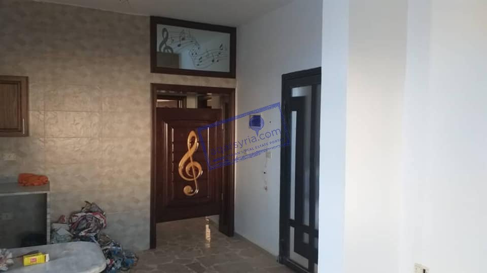 شقة للبيع بالقنجرة الاذقية