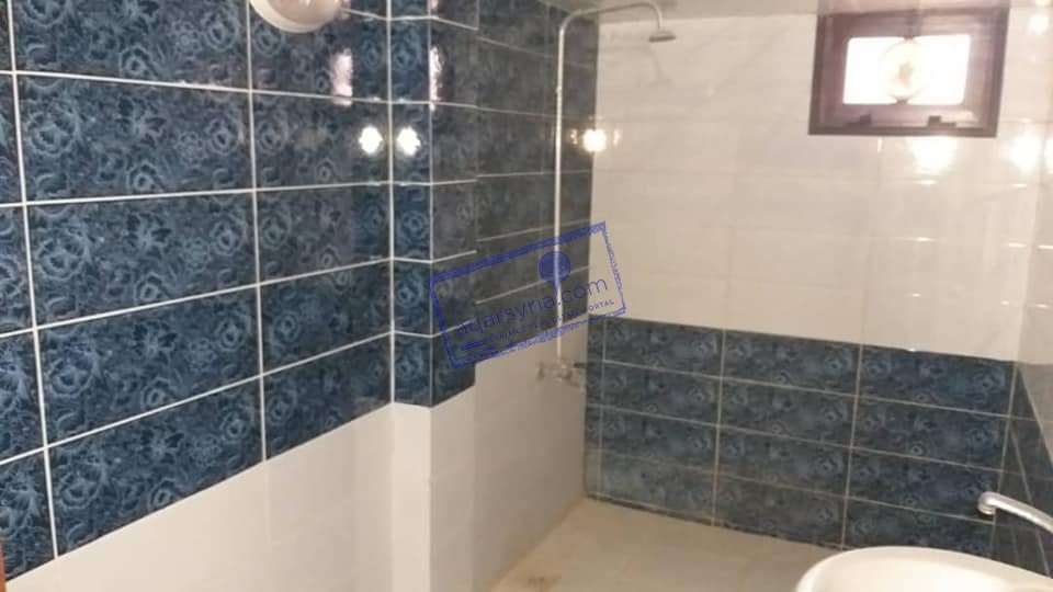شقة للبيع بالقنجرة الاذقية