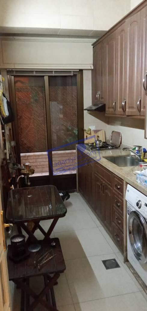 شقة سكنية للبيع في دمشق العفيف