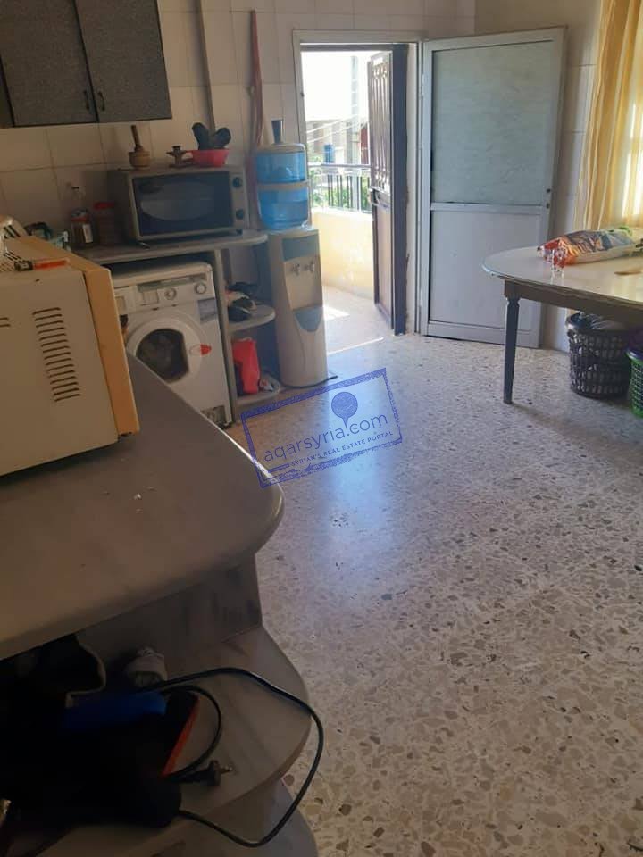 للبيع منزل بمشروع الزين