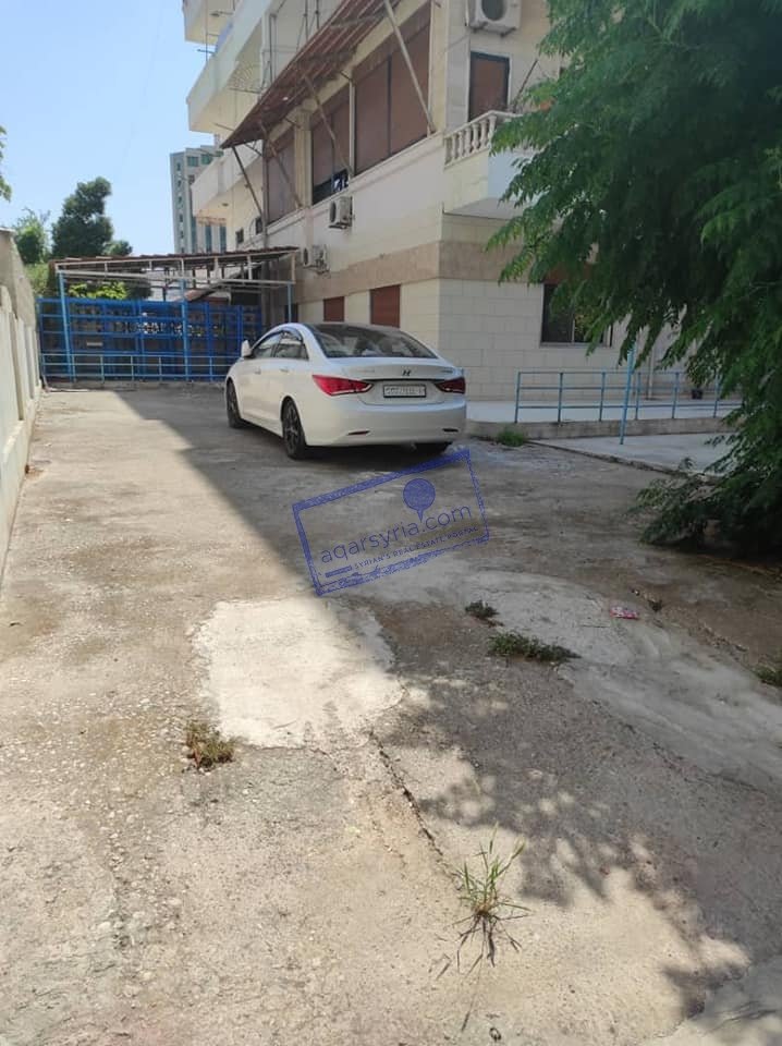 منزل مساحتة 200متر للبيع – موقع ممتاز