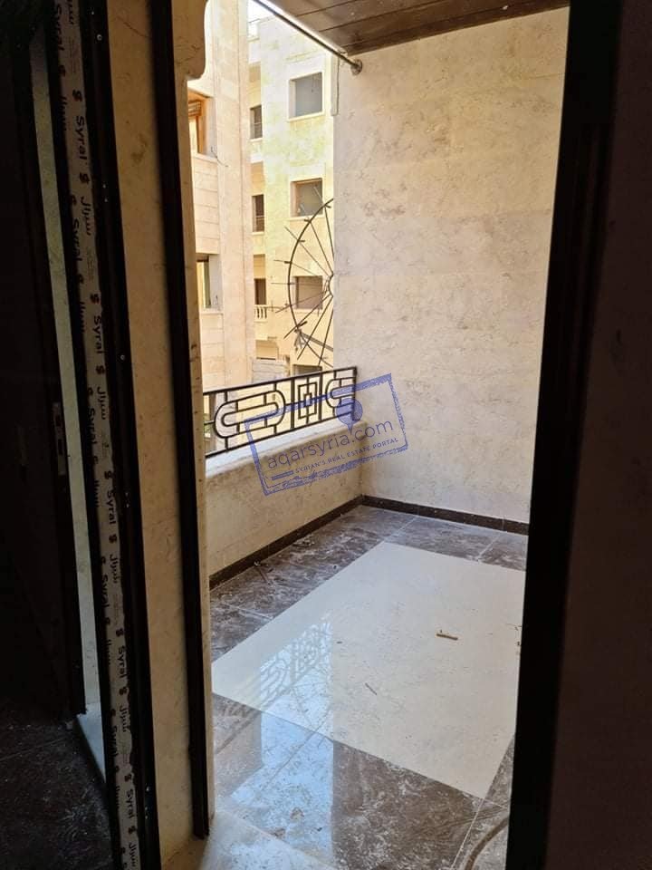 شقة عالمفتاح ، إكساء حديث ، فراغ جاهز