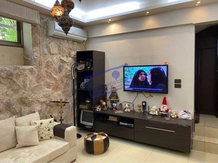 شقة رائعة للبيع ….