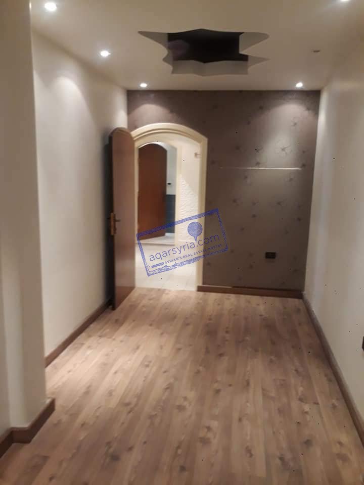 منزل للاجار موقع مميز جدااا