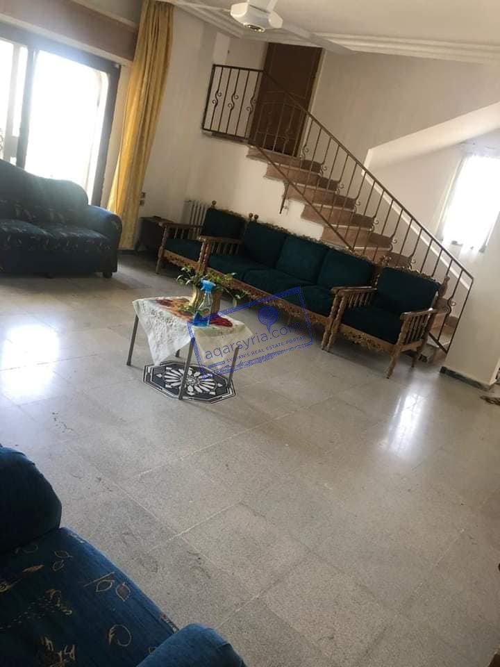 فيلا للإيجار بأجمل مصايف سوريا