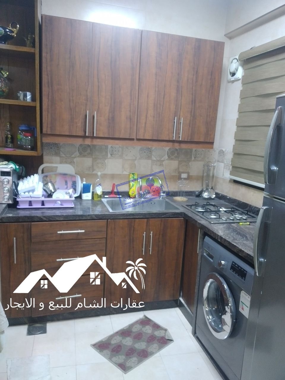 أول فني مساحة 70 م – بالقرب من الكورنيش