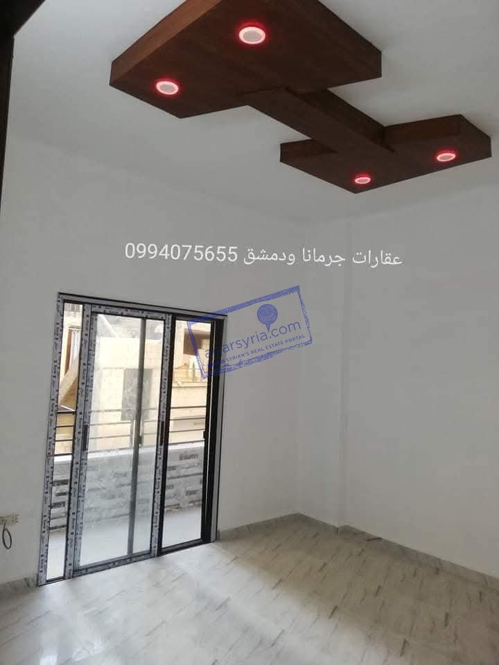 تسليم فوري – شقة لقطة واسعة جدا ثلاث غرف