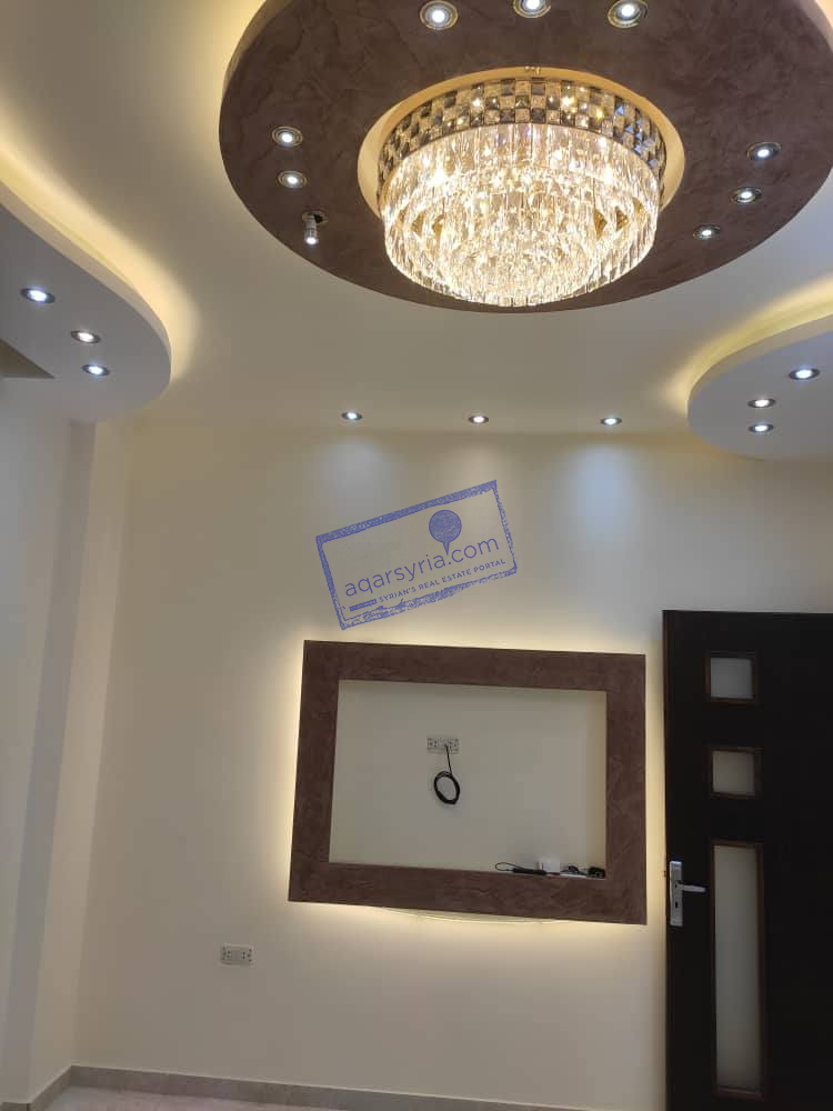 شقة طابو أخضر وبسعر مغري والشقه عم تحكي عن حالها مثل ما مبين بصور سوبر سوبر ديلوكس– جاهزة للسكن فورًا