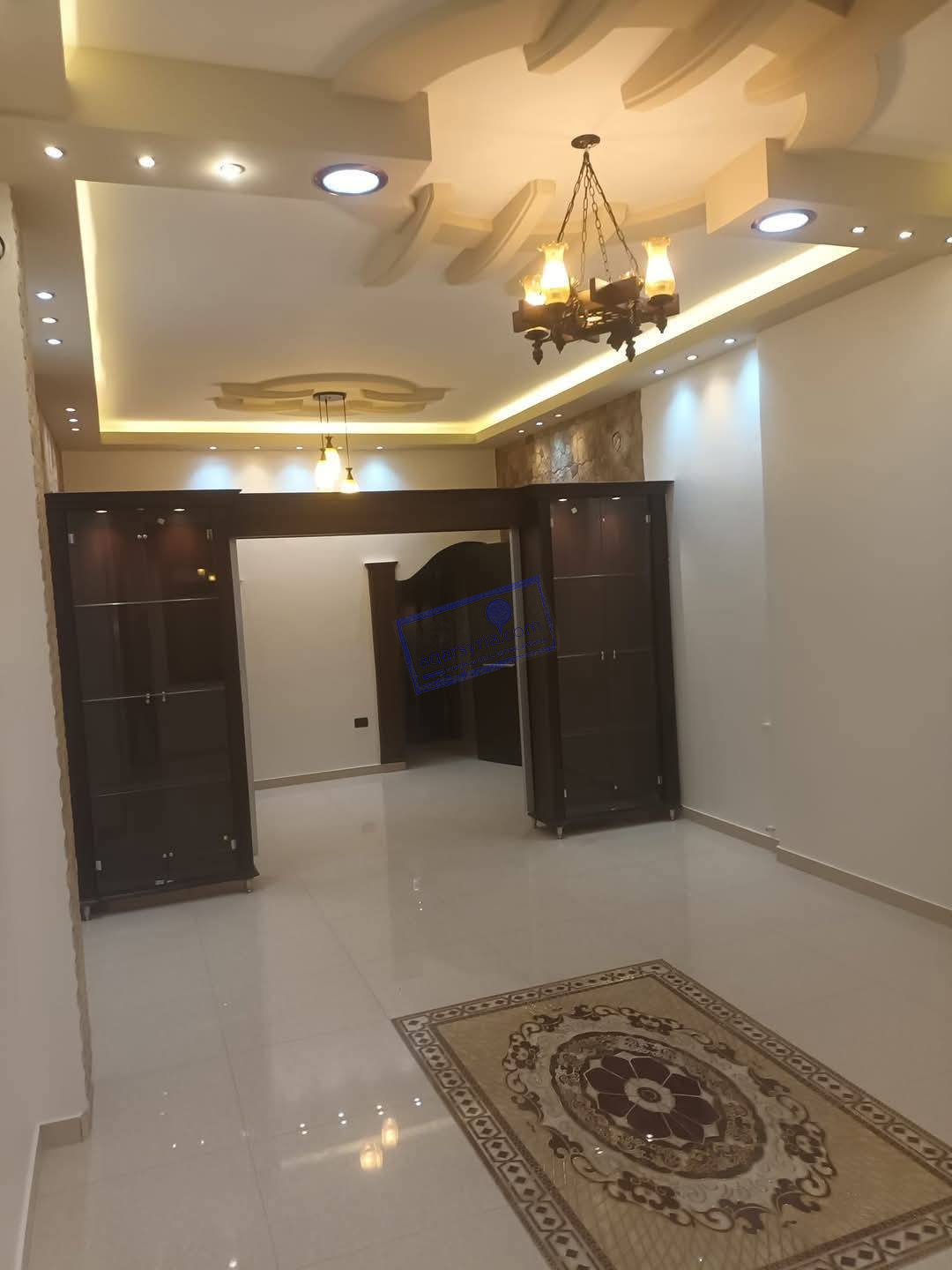 شقة ١٢٠ متر سوبر ديلوكس طابو أخضر غرفتين وصالون ، طابق أول