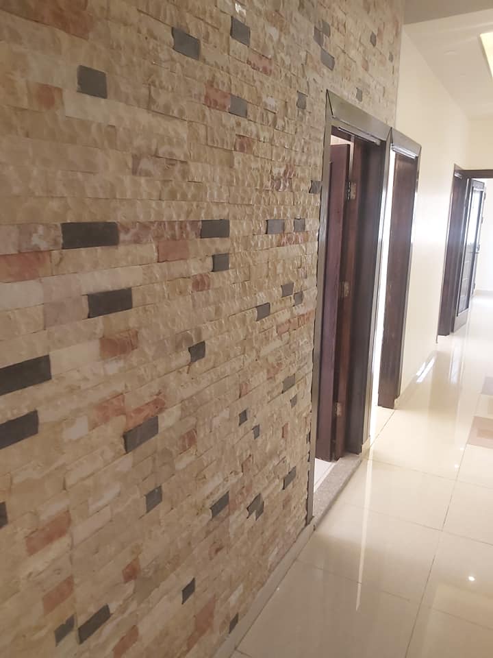 شقه للبيع طابو اخضر طابق ثالث مميز وموقع راقي وجميل نحنا_منسهلك_الطريق وما عليك الا اتخاذ الخطوه فقط