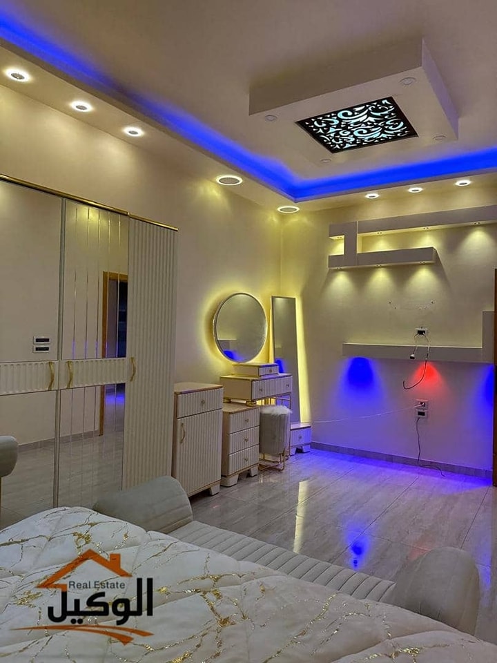 . بيت أحلامك على بُعد خطوة واحدة. شقه للبيع مميزة لعشاق الفخامة والتميز موقع استثنائي بقلب المدينة وبأسعار تنافسية.