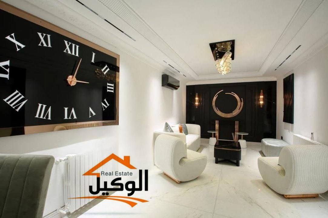 شقه للبيع 203 متر مربع من الفخامة الصافية بتوزيع داخلي مثالي مسبح خاص بإطلالة ساحرة حدائق خاصة بمساحة 200 متر مربع تقريباً تمنحك أجواء القصور شوووو بدك احلي من هيك