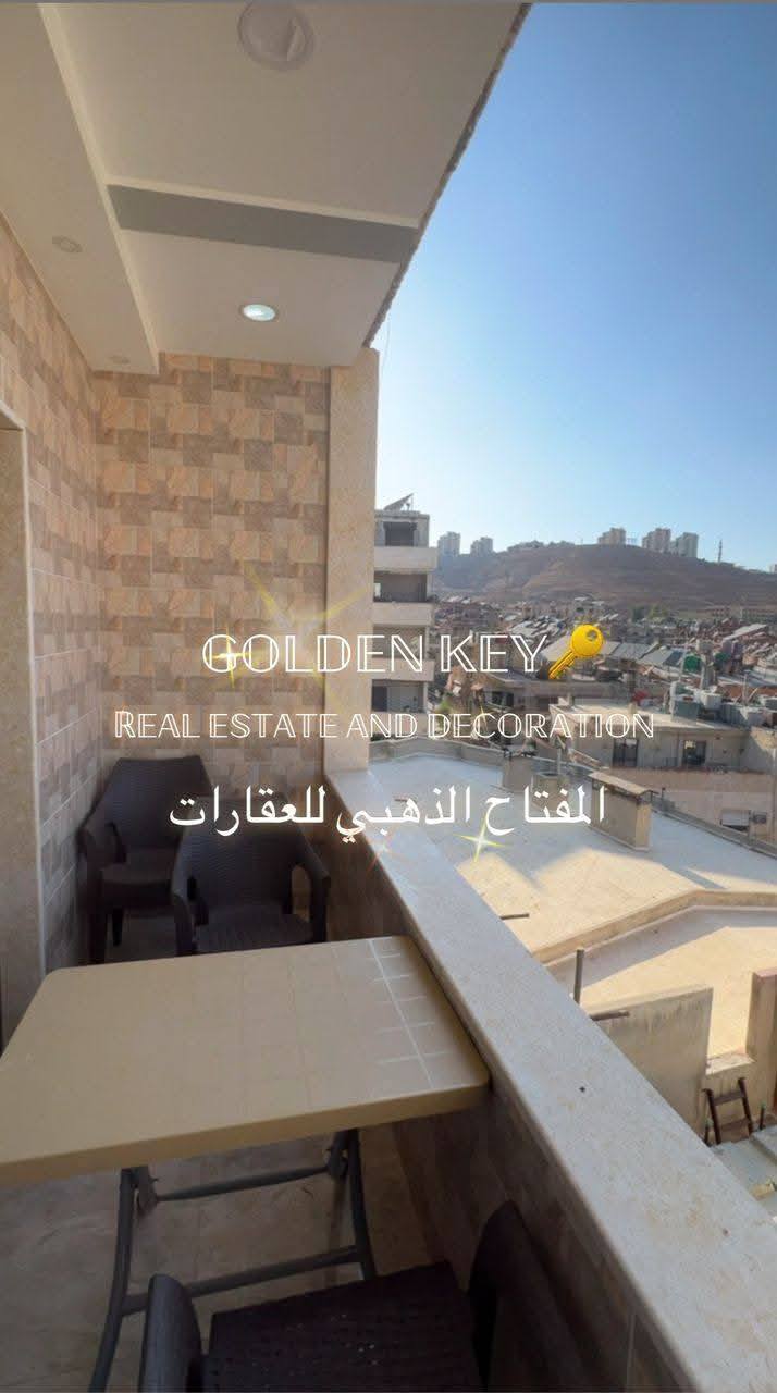 شقه للبيع بموقع مميز وقريب من جميع الخدمات طابق مميز واطلاله رائعه