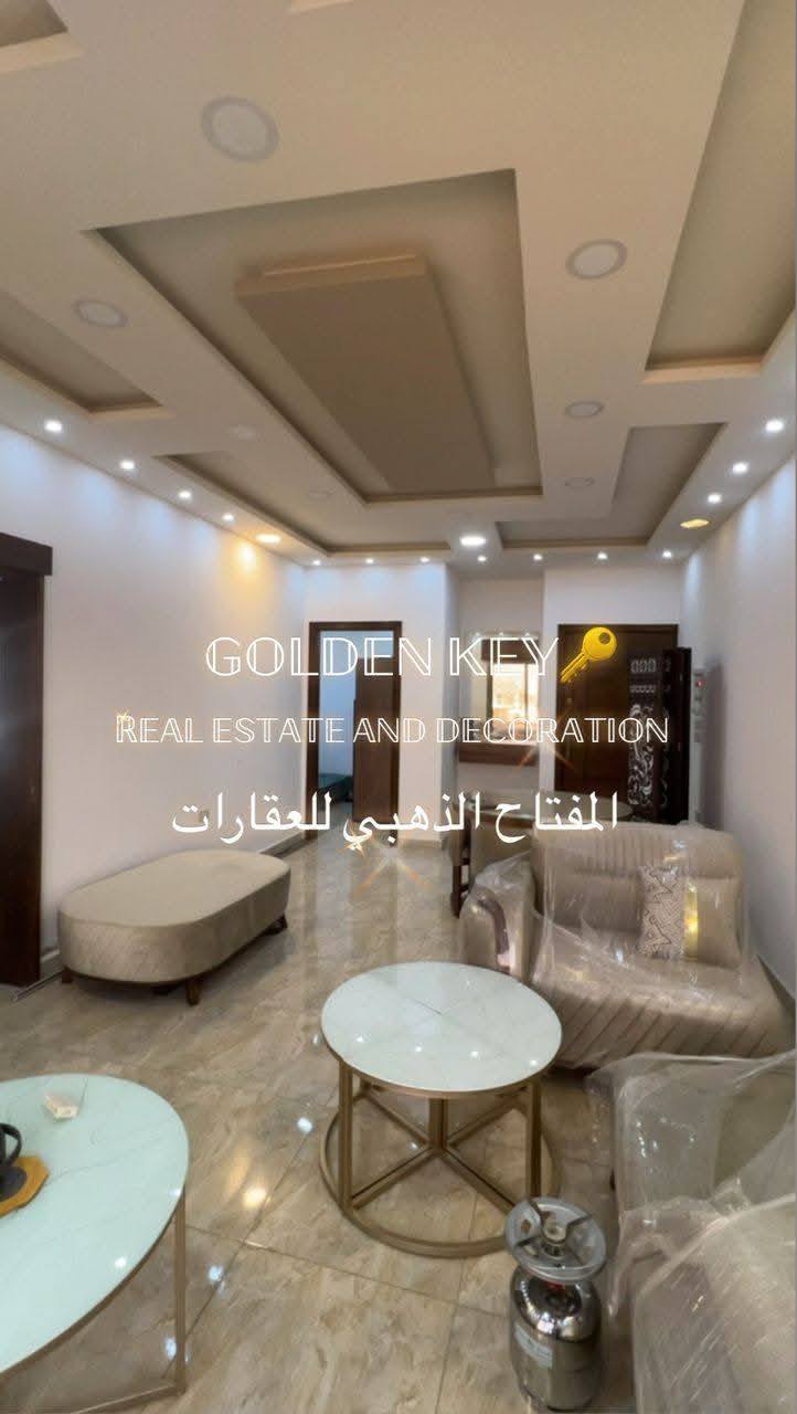 شقه للبيع بموقع مميز وقريب من جميع الخدمات طابق مميز واطلاله رائعه