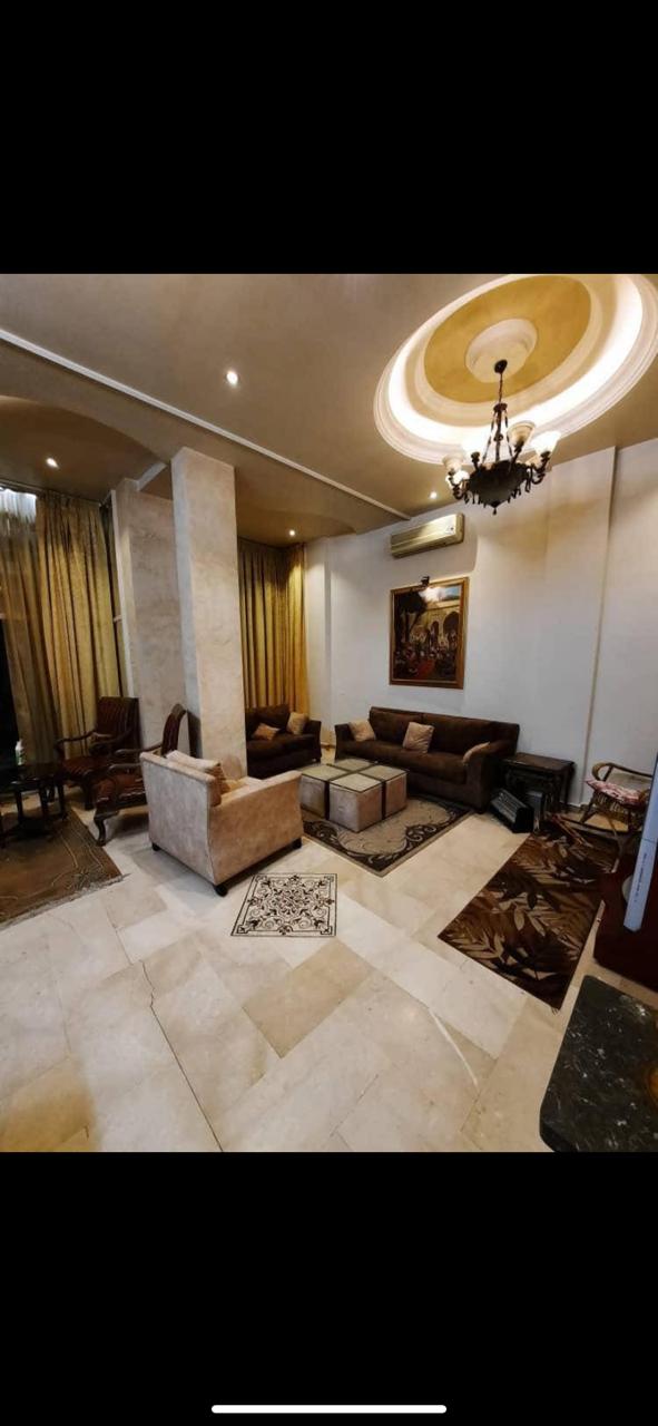 عندك فرصه تستاجر بيت مرتب وواسع ..كتيير مناسب للأيجار .هالعقار الك نحنا منسهلك الطريق