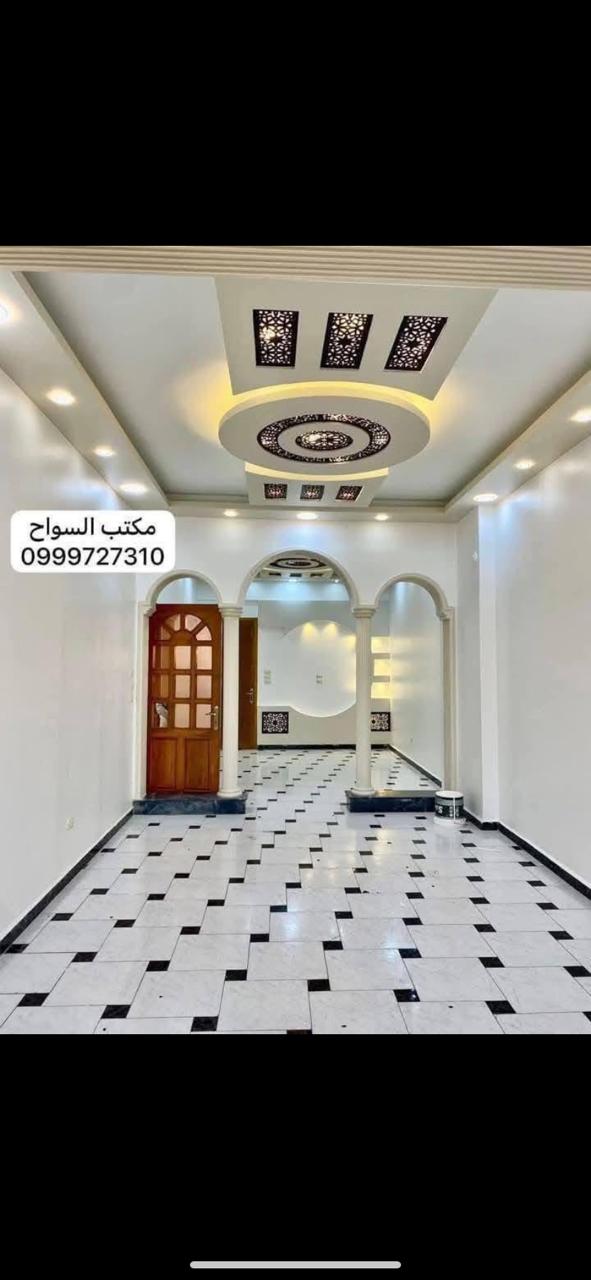 شقه للبيع 5غرف وصالون بتصميم عملى ومريح يسعر خيالى وموقع ممتاز .