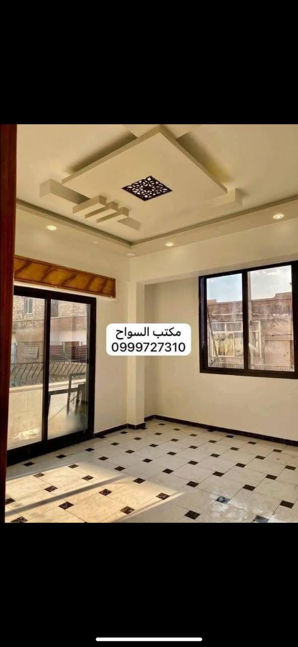 شقه للبيع 5غرف وصالون بتصميم عملى ومريح يسعر خيالى وموقع ممتاز .