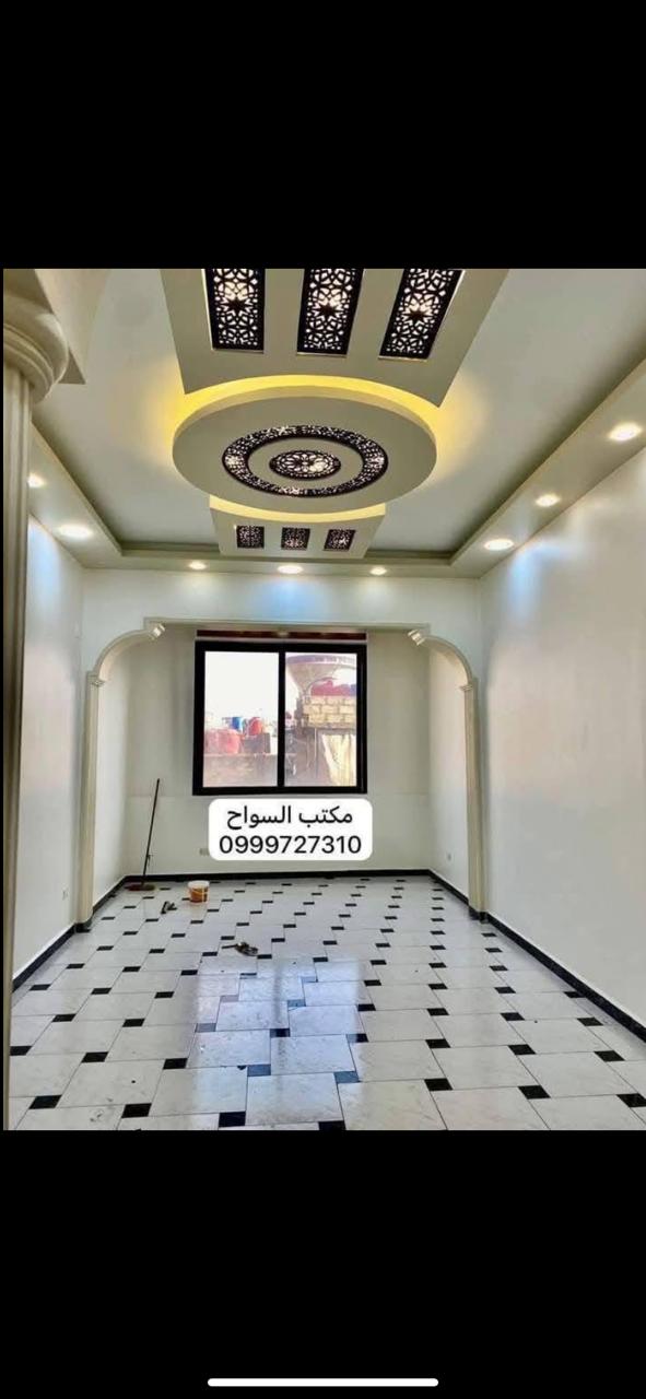 شقه للبيع 5غرف وصالون بتصميم عملى ومريح يسعر خيالى وموقع ممتاز .