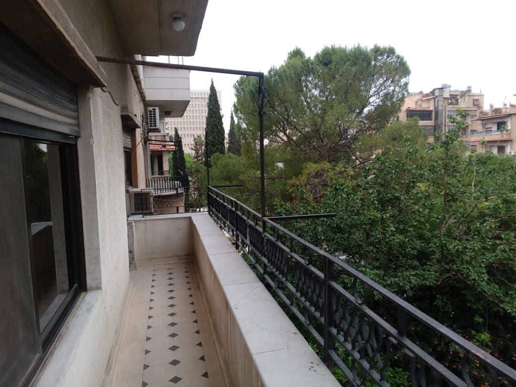 عقار استثماري بموقع عليه طلب عالي… لا تفوّت الفرصة!