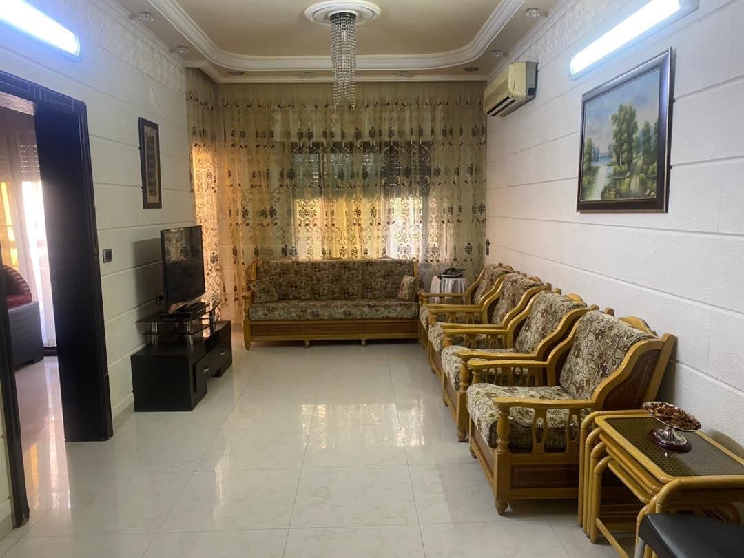 للآجار في منطقة البرامكة – شارع نقابة المعلمين.