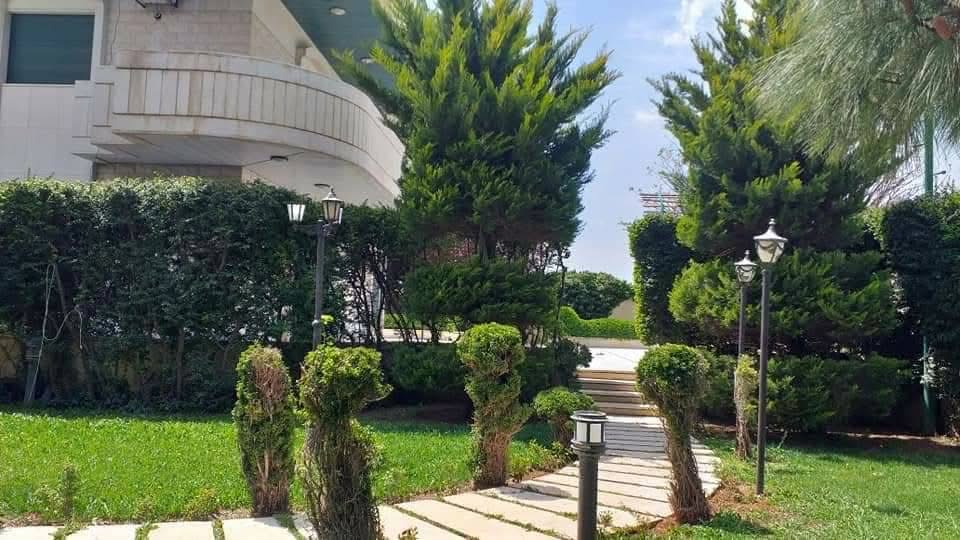 فيلا لسروجي قمة الجمال ورفاهية العنوان كروم مضايا..