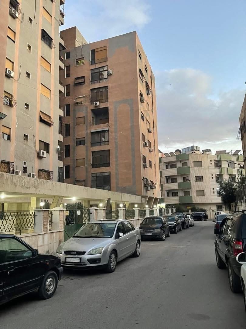 للبيع منزل دمشق برزة البلد استراد الحنبلي .