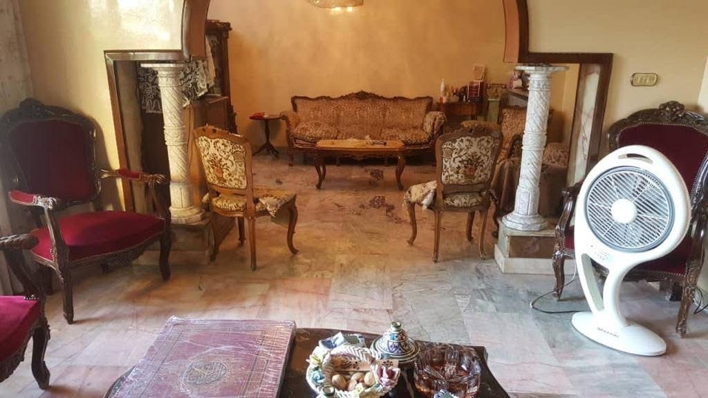 استراد المزة .. مقابل القصر العدلي خلف اتحاد كتاب العرب موقع مميز جدا