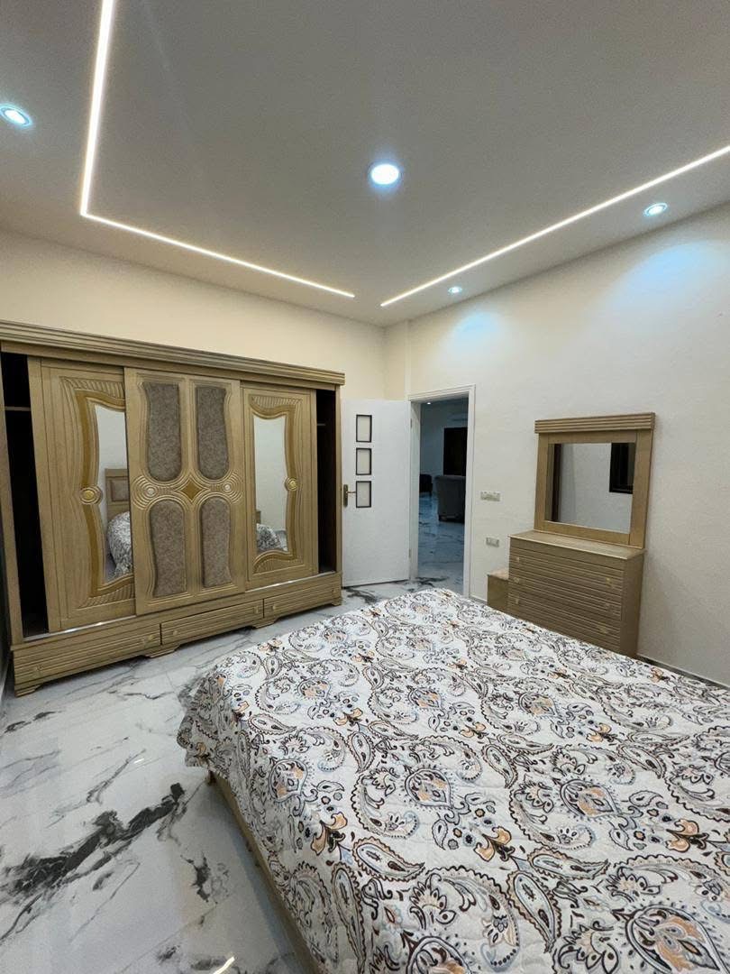 فرصة ذهبية للبيع مزرعة جاهزة للسكن و الاستثمار