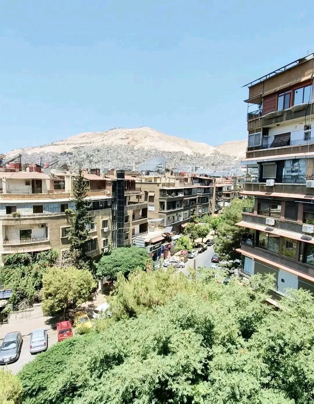فرصة للإستثمار العقار في سوريا بدمشق .. المزرعة .. دوار جامع الإيمان