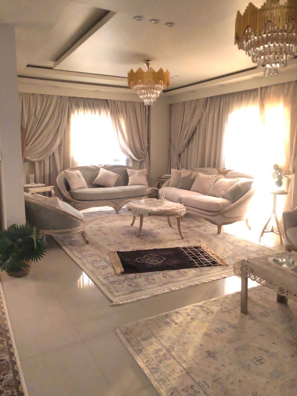 شقة سكنية بدمشق .. شرقي ركن الدين .. شارع الهجرة و الجوازات