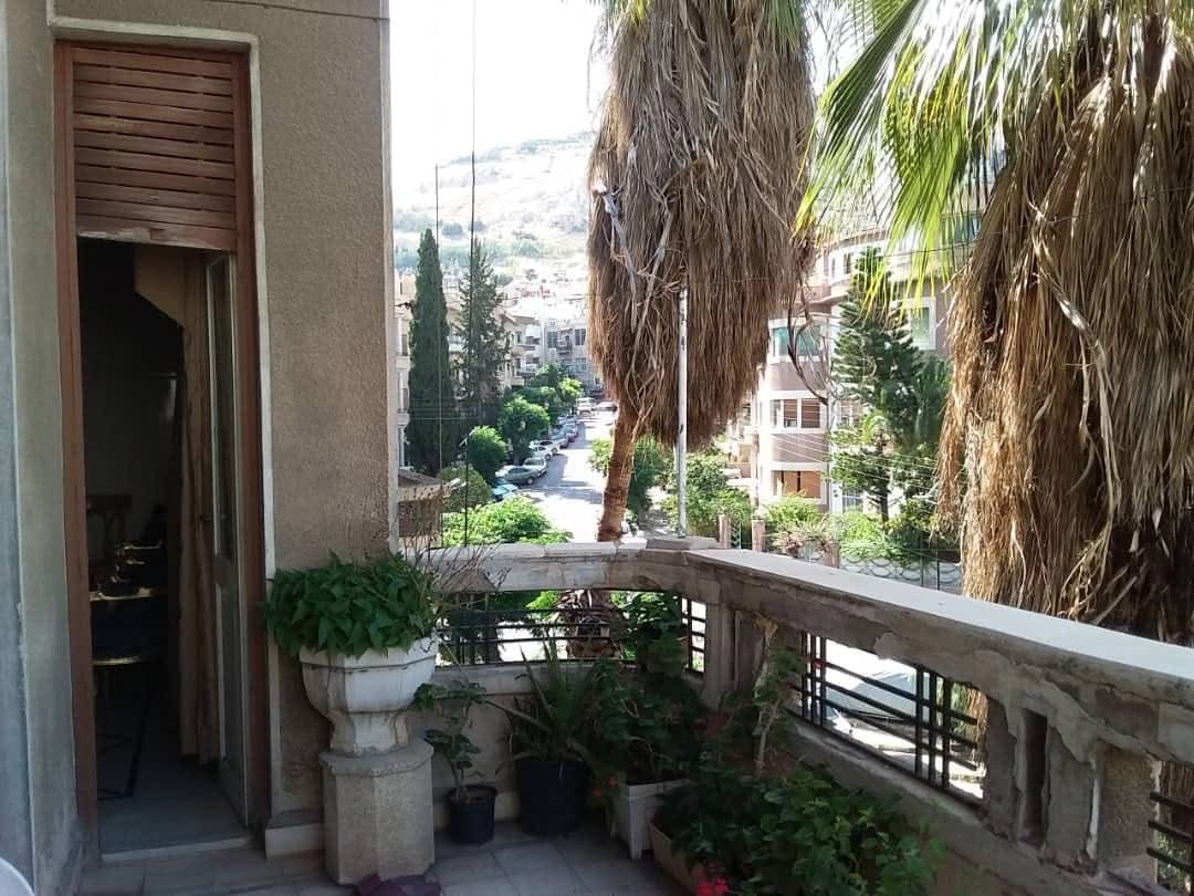 منزل طابقين بدمشق … المالكي … بالقرب من مشفى الحكمة