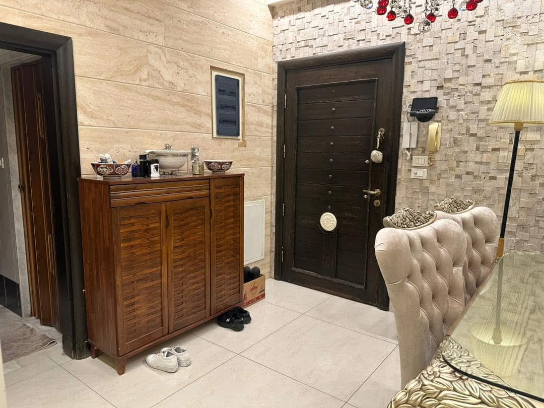 شقة مميزة بأجمل وأرقى المناطق بدمشق_١