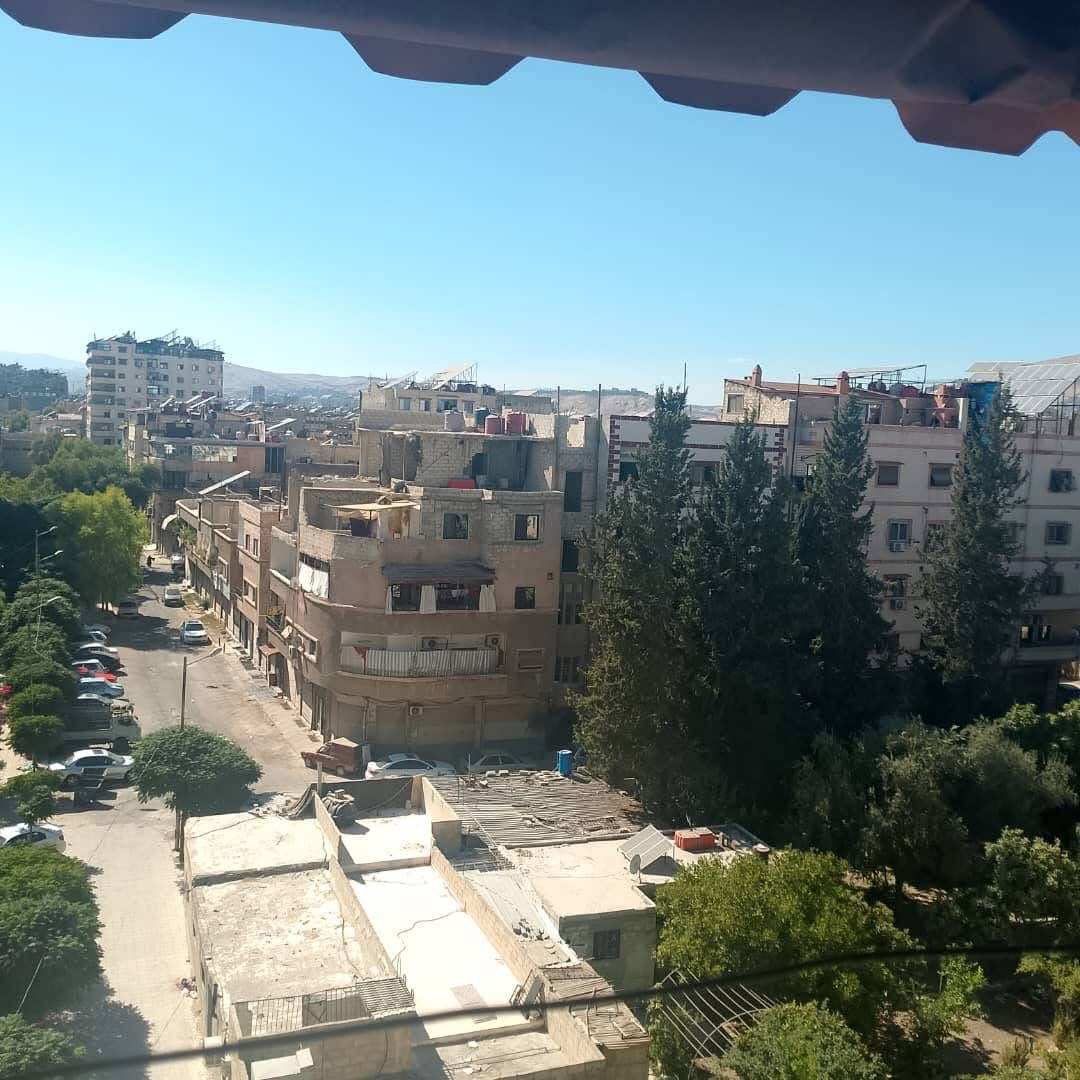 للبيع منزل في الزاهرة خلف جامع الرضا جانب بناء أساتذة الجامعات