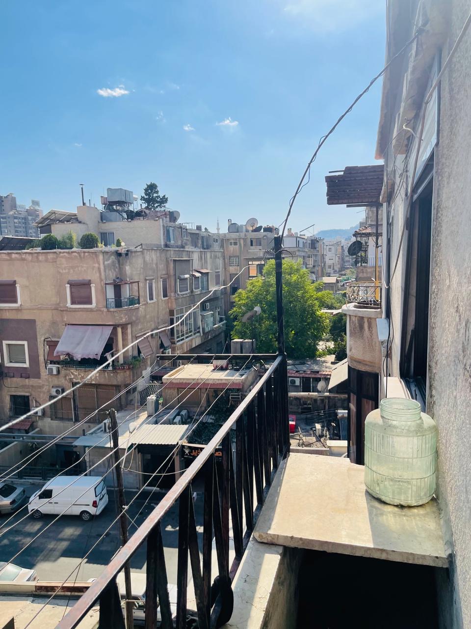 منزل بشارع بغداد بارقى المناطق في العاصمه