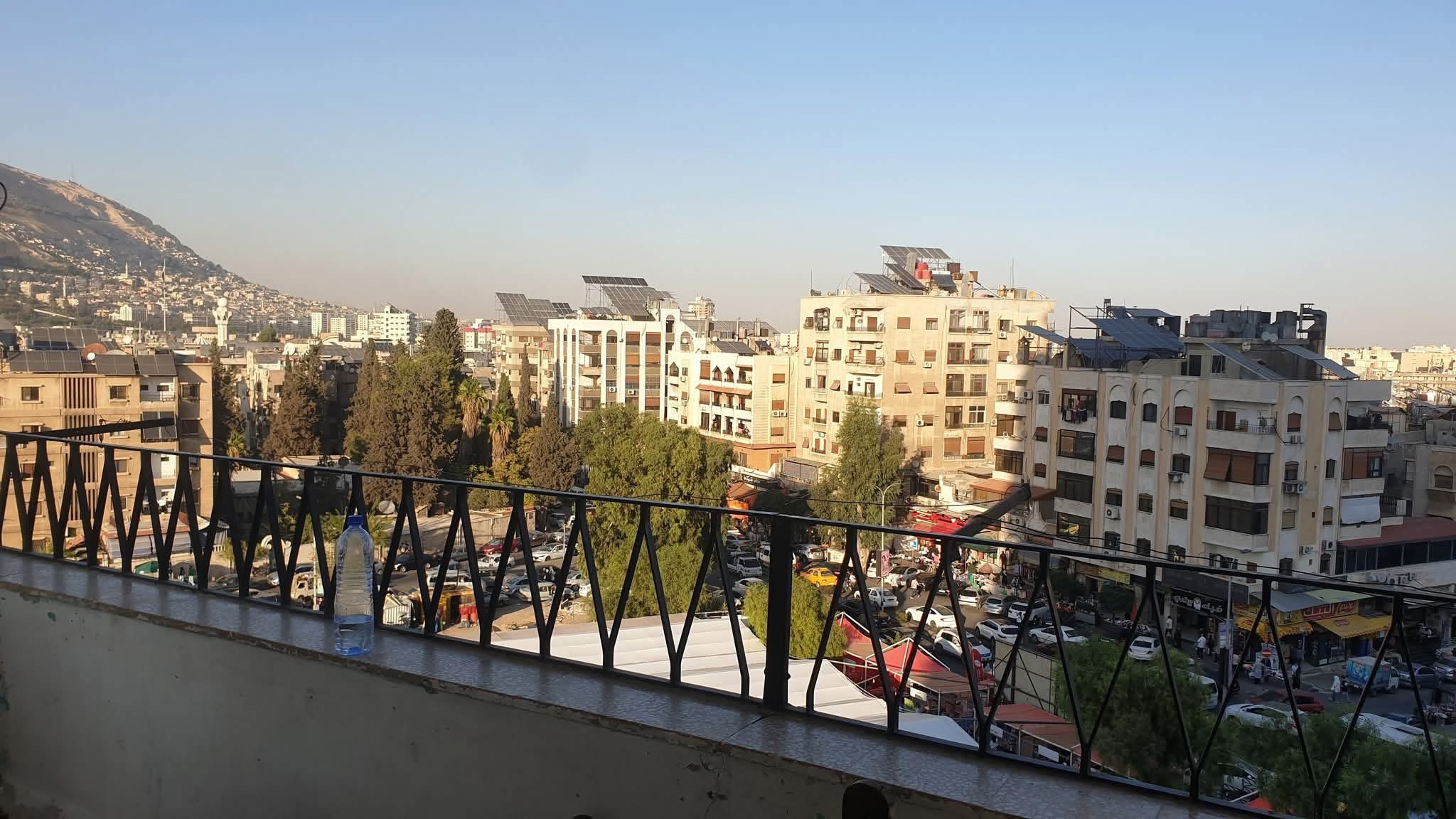 للايجار دمشق المزة بنايات ال ١٤