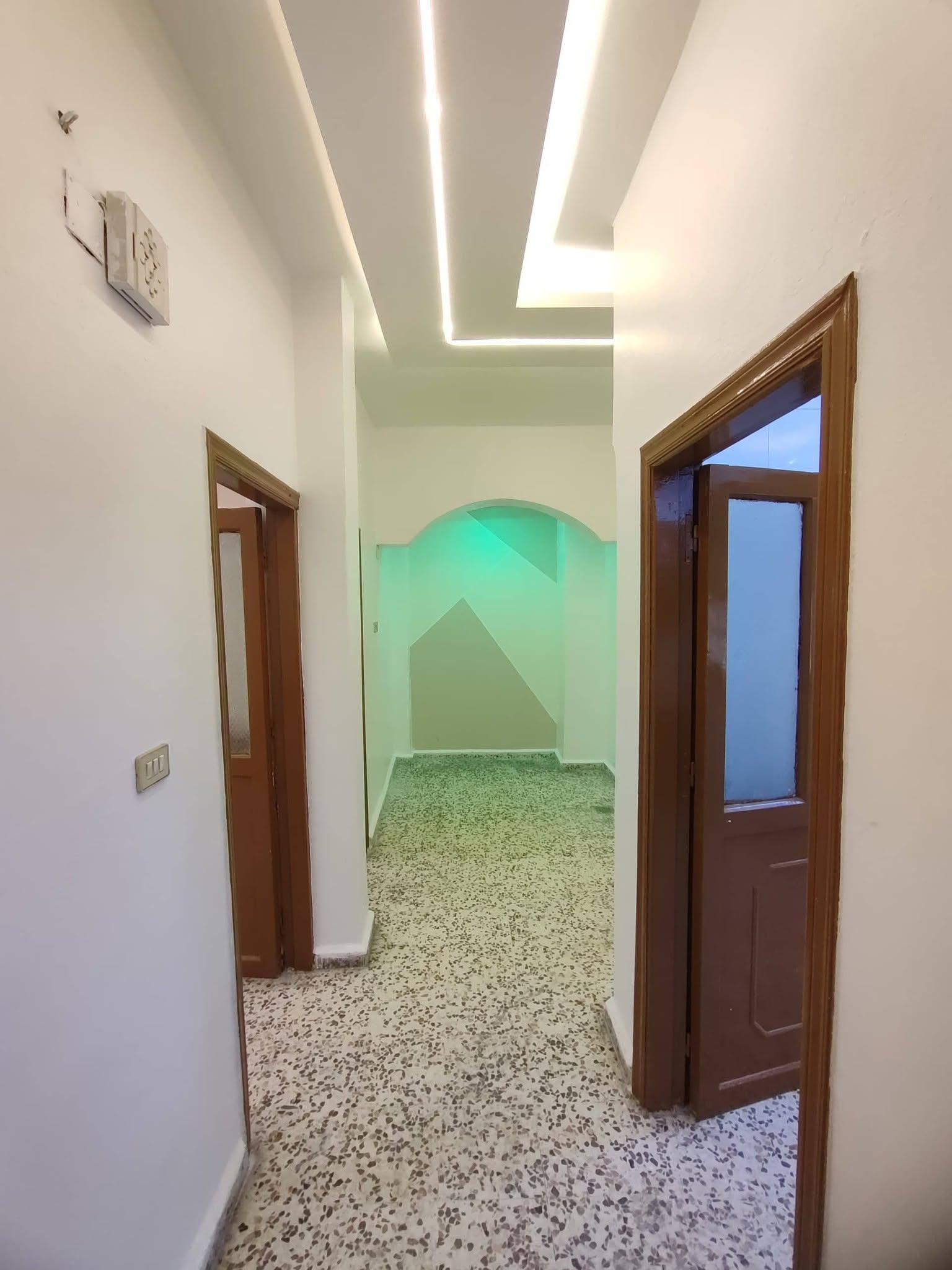 شقة للبيع مميزة 90 متر