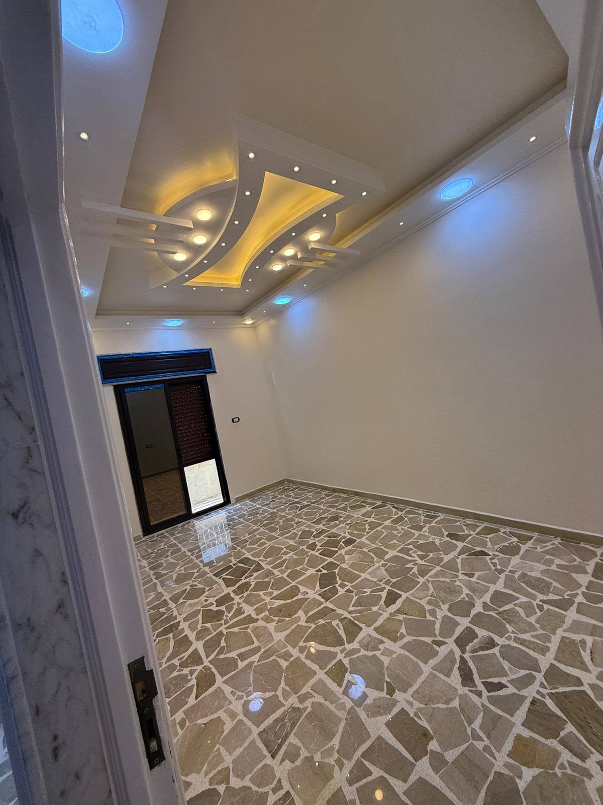 منزل للبيع 4 غرف