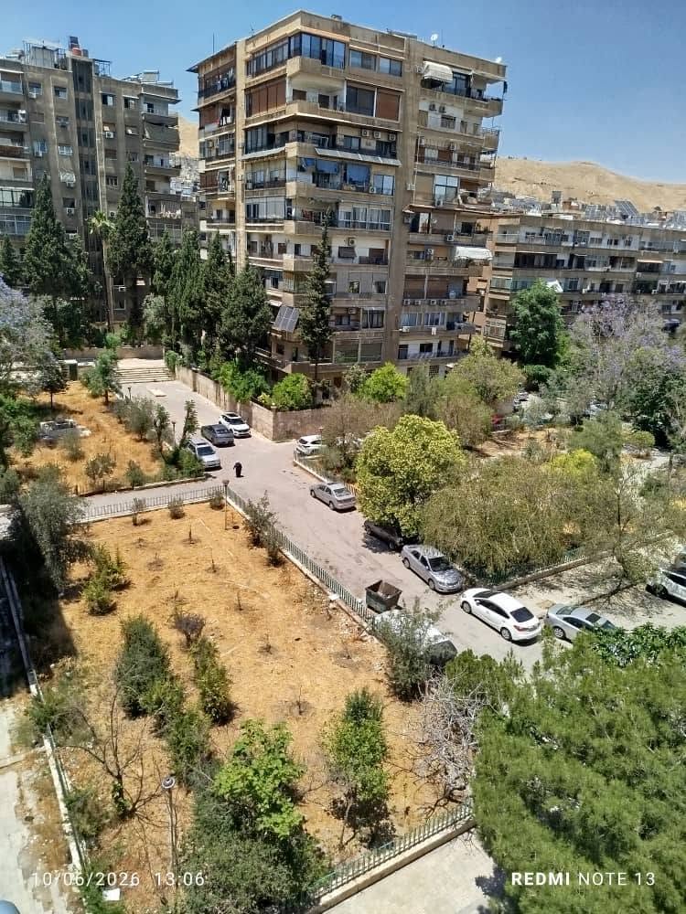 شقة مميزة باطلالة مميزة 135 متر
