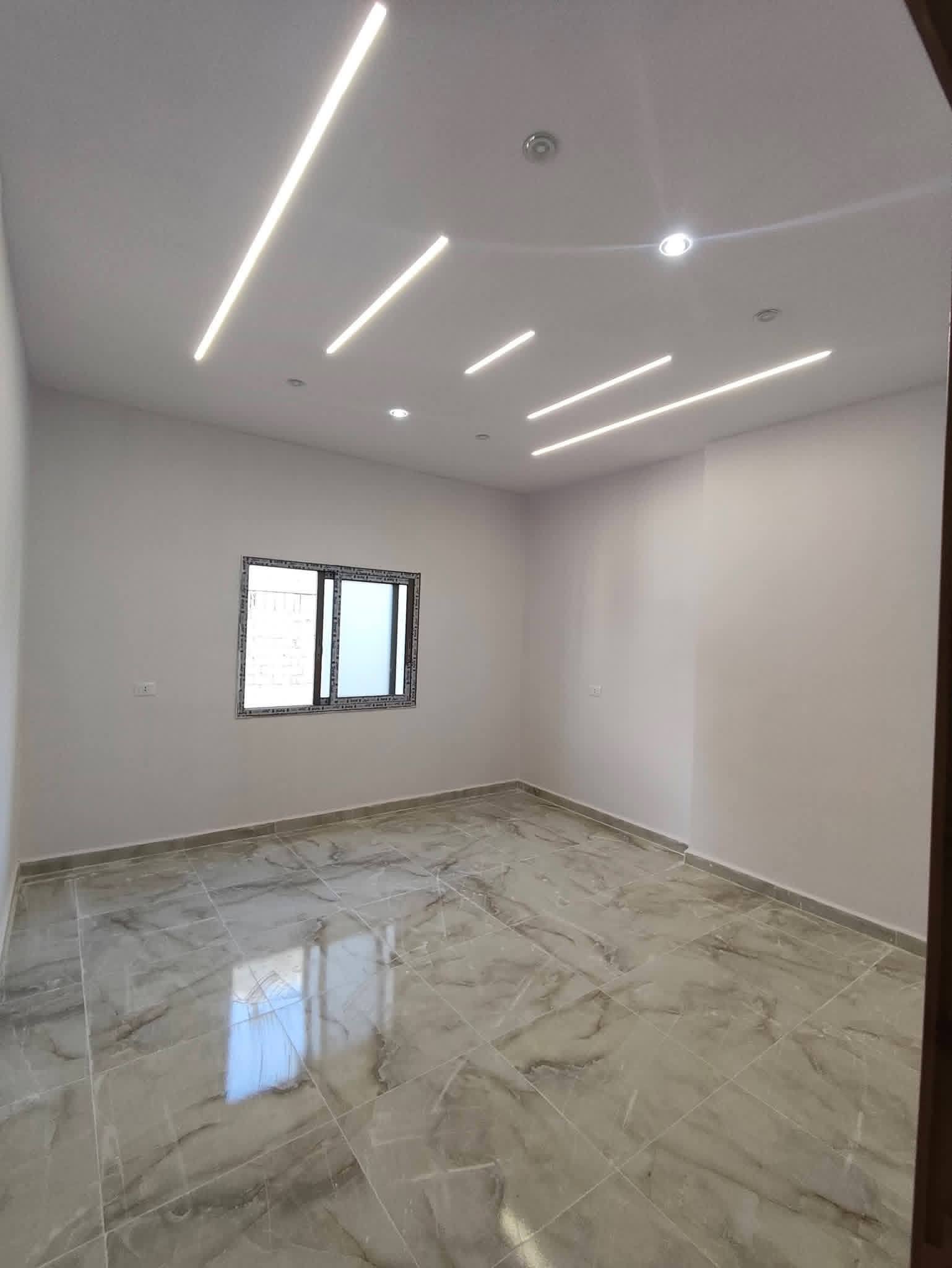 شقة للبيع طابق تالت مساحة 92 متر