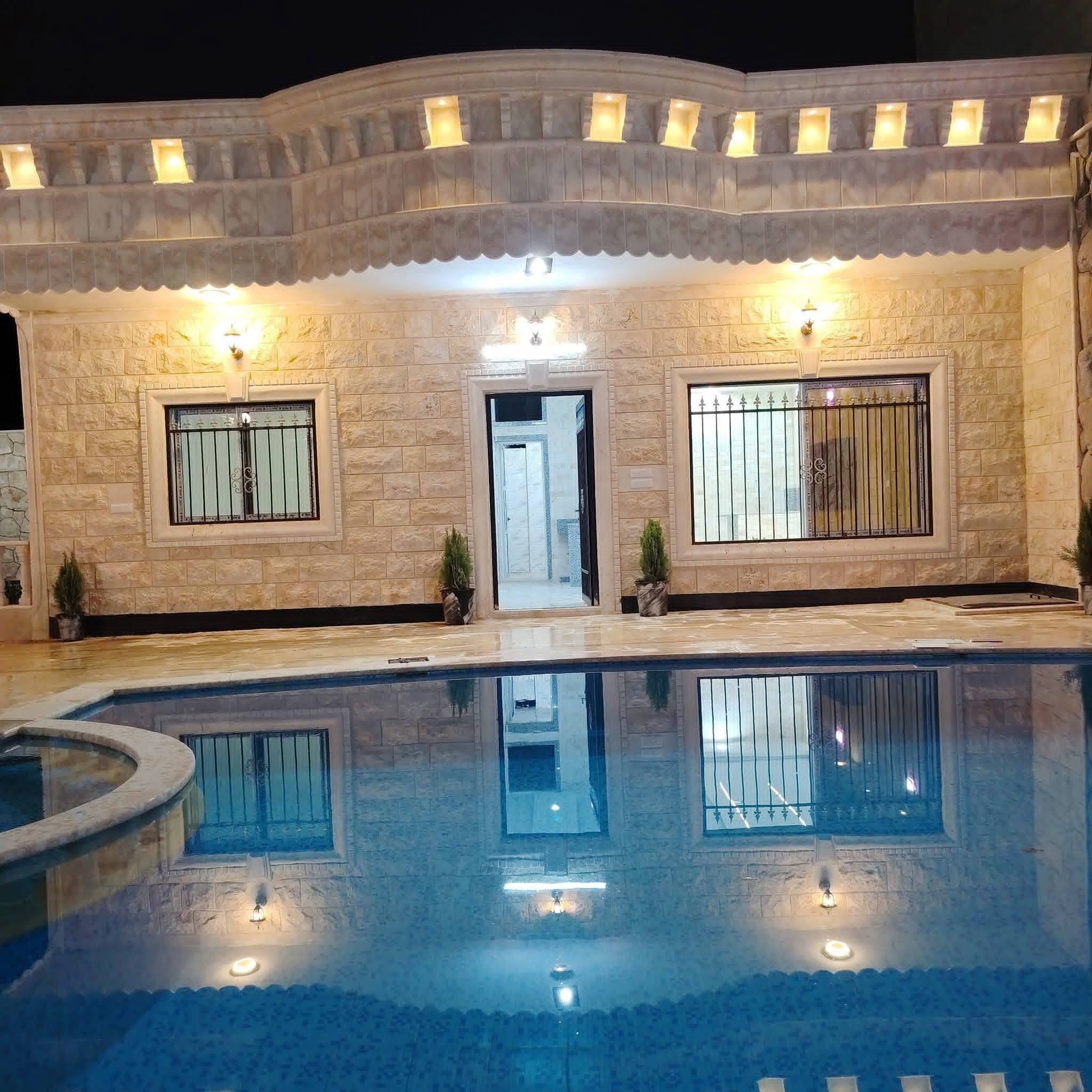 مزرعة للبيع مساحة 417 متر