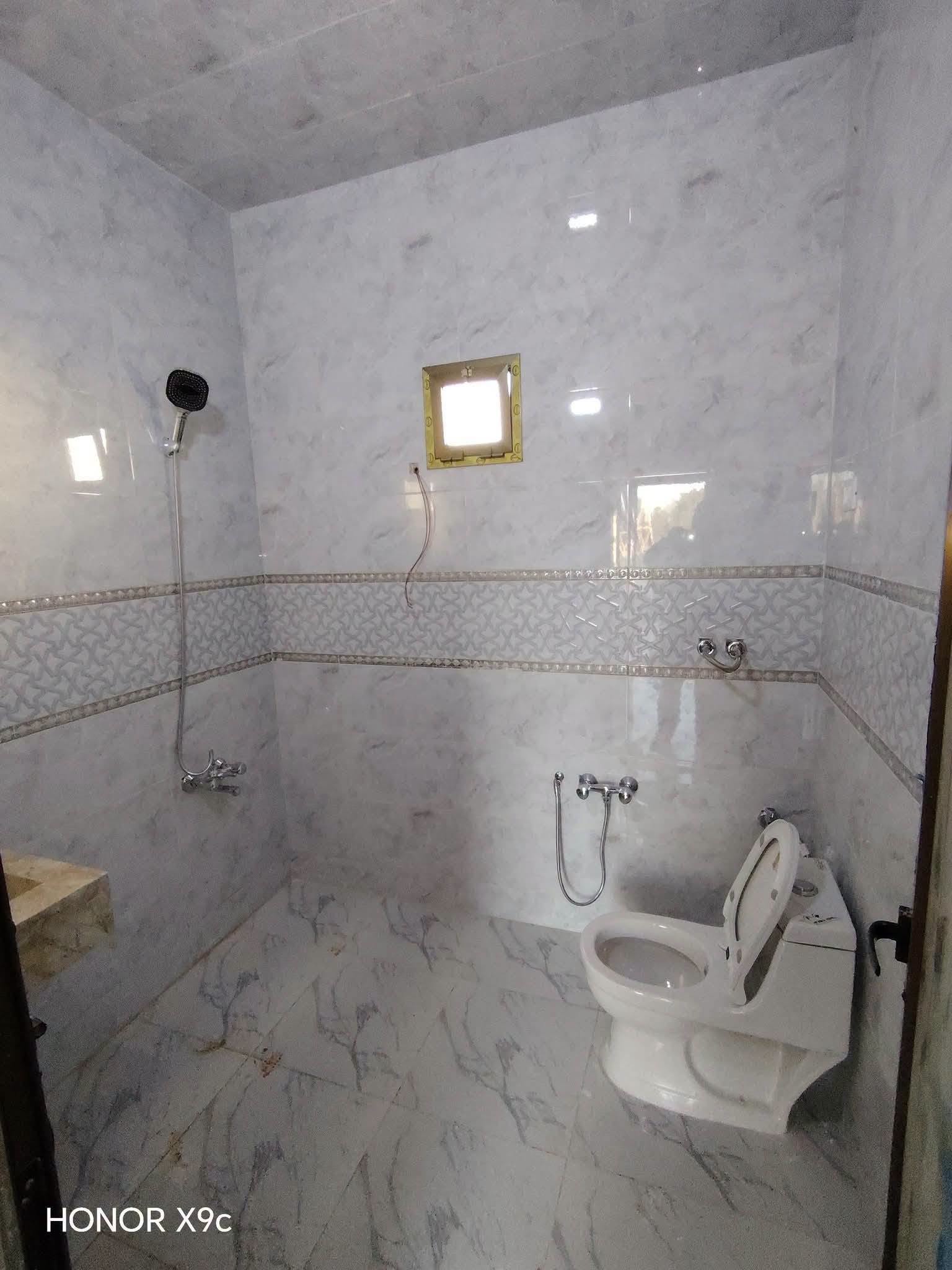 مزرعة للبيع مفروشة