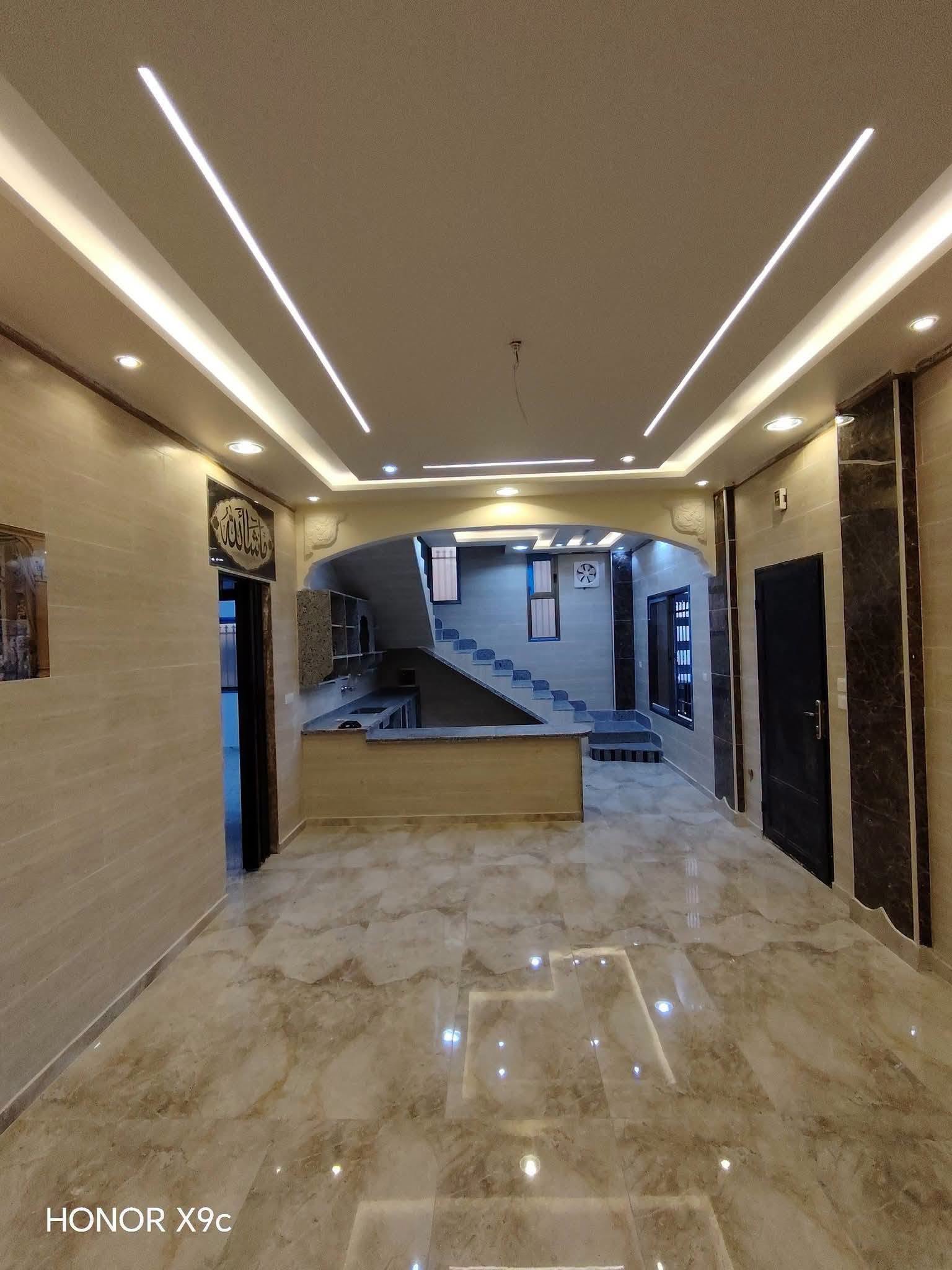 مزرعة للبيع مفروشة